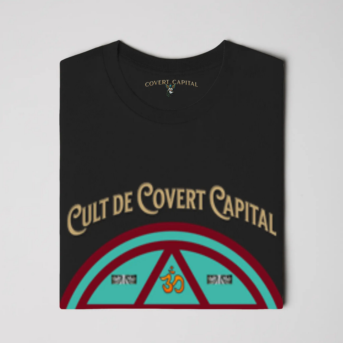 Cult de Covert Capital Crest T-shirt